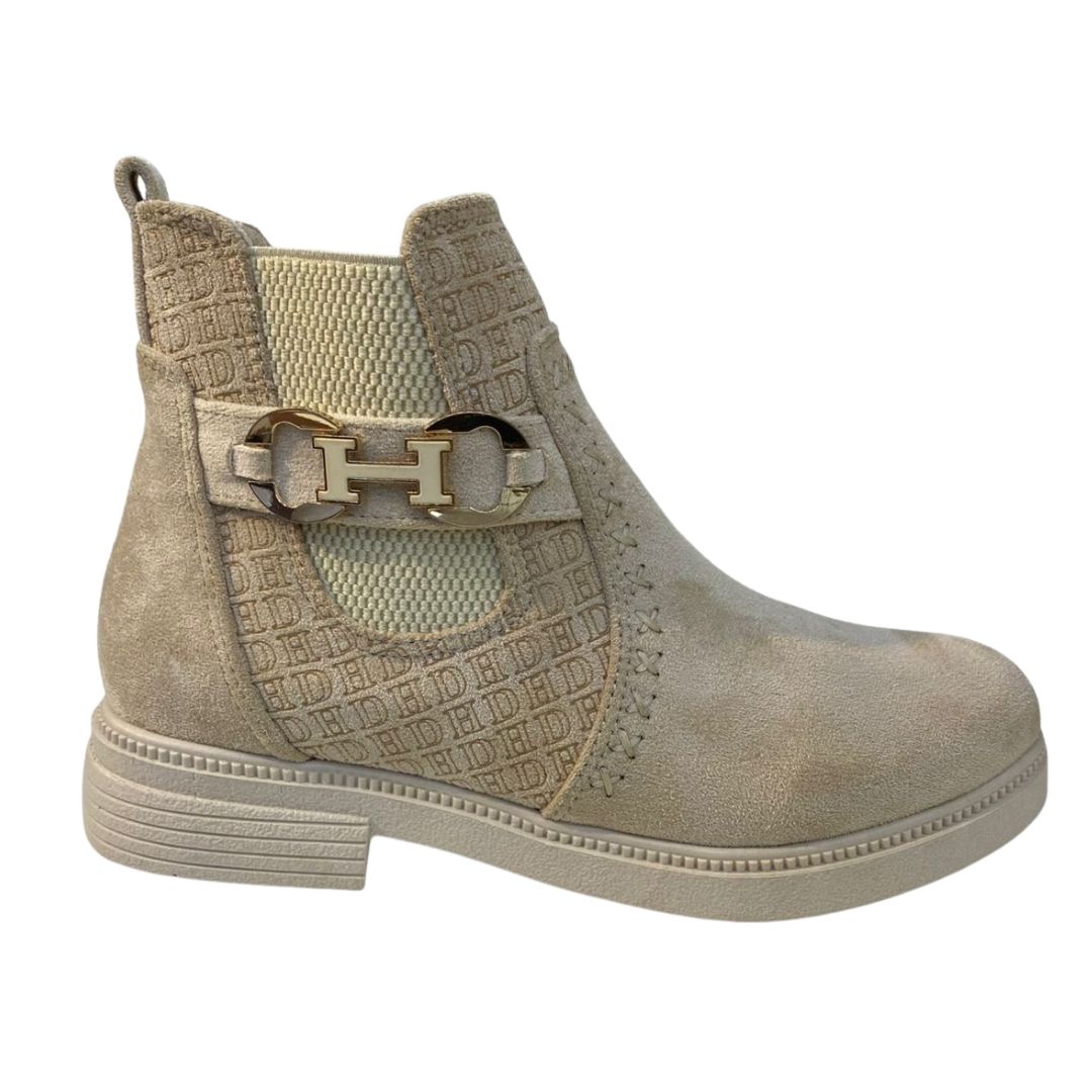 whb1003 هاف بوت حريمي فاشون أنيق ومريح | بوت نسائي شتوي بخامة عالية الجودة ونعل مضاد للانزلاق | مناسب للخروج اليومي والمناسبات الشتوية